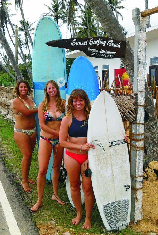 Sunset Surfing Beach Resort Ματάρα Εξωτερικό φωτογραφία